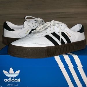 *BRAND NEW* Adidas Sambarose sneakers